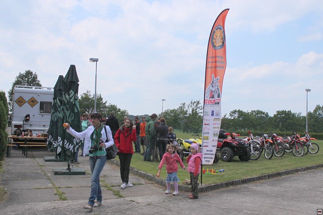 img00003.jpg