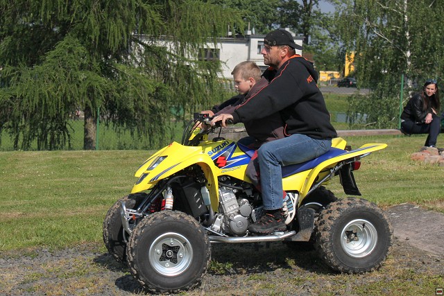 img00017.jpg