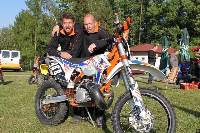 img00097.jpg