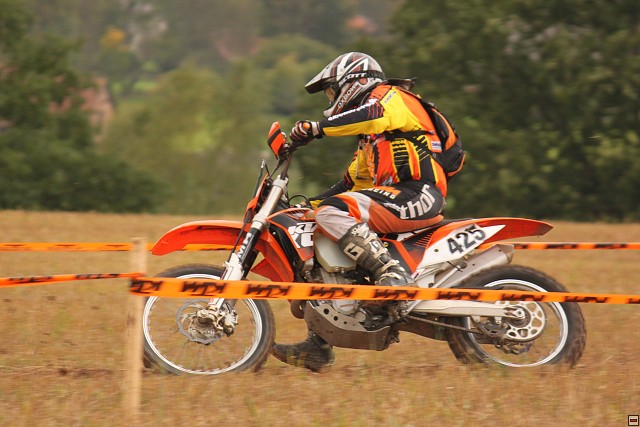 img00030.jpg