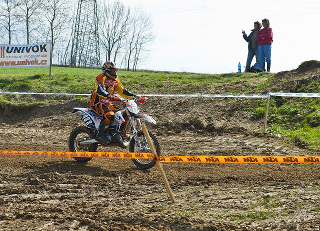img00027.jpg