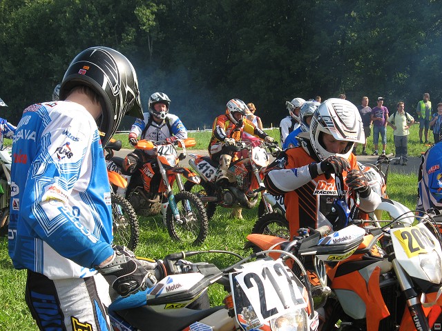 img00009.jpg