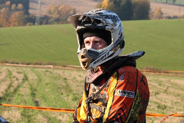 img00097.jpg